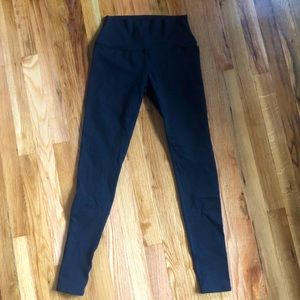 ALO high waisted leggings